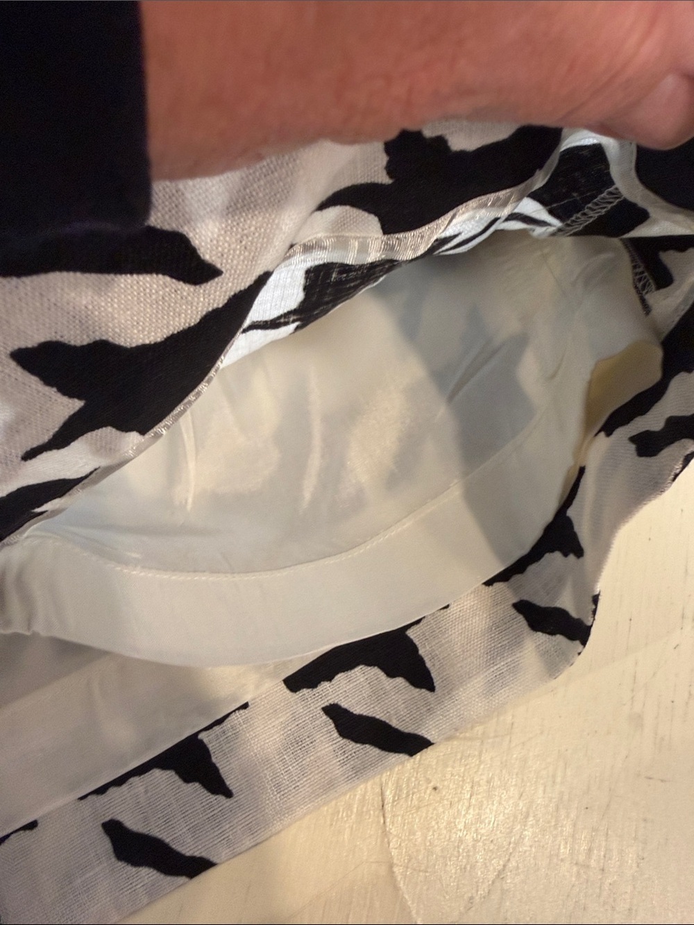 Rickie Freeman Teri Jon Linen Skirt Black White Abstract Pencil Skirt Size 6 - Picture 4 of 9